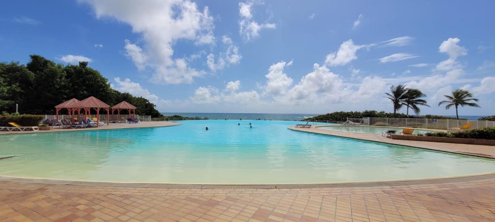 Brin D'Ile Anse Des Rochers Vue Mer A 50 M De La Plage Et Piscine Saint-Francois  Eksteriør bilde